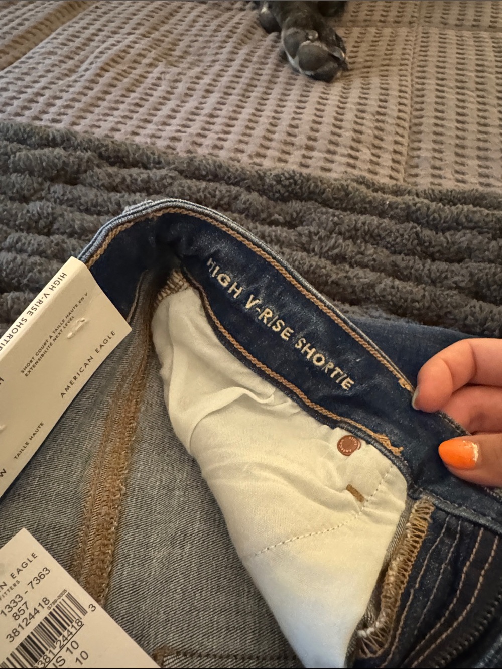 American Eagle Jean Shorts - Picture 3 of 4